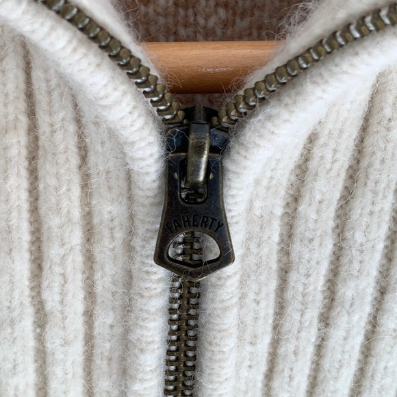 Faherty Saturday Pullover Alpaca Yak Blend Sweater Buffalo Plaid 1/4 Zip Women M - Picture 3 of 11